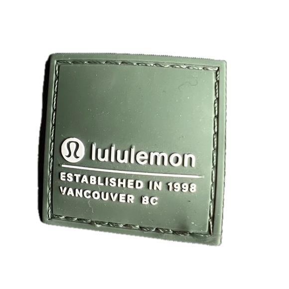 Lululemon Easy Access Crossbody Bag Green Front Pocket 6” x 7” - Picture 3 of 9